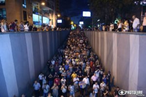 شمار مجروحان درگیری‌های ایروان به ۷۵ تن افزایش یافت