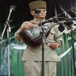 بزرگداشت پنجاهمین سال فعالیتهای هنری آشیق ولی عبدی در اهر+ تصاویر