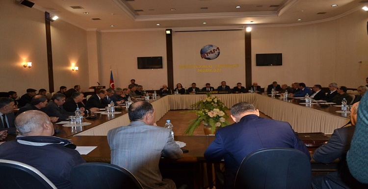 برگزاری نشست ((از زندان تبریز تا یکپارچگی آزربایجان )) در باکو + تصاویر