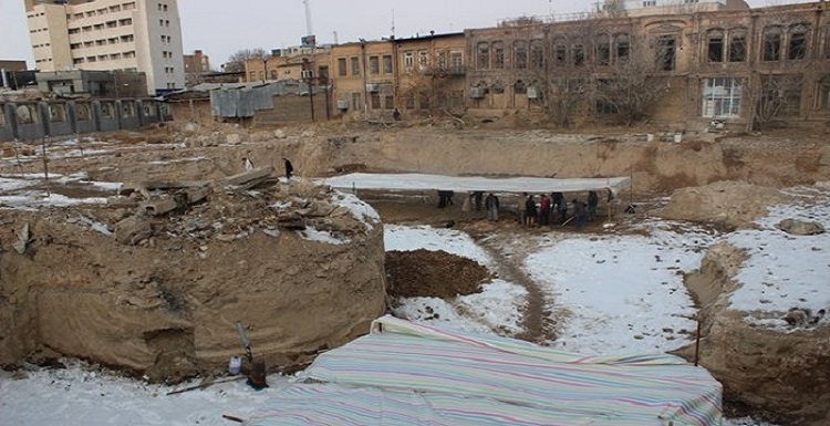 کشف برج قلعه قدیم تبریز هنگام کاوش در قلعه ارگ علیشاه تبریز