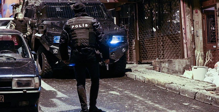 دستگیری هفتاد تن از عناصر مخفی  پ ک ک  در استانبول
