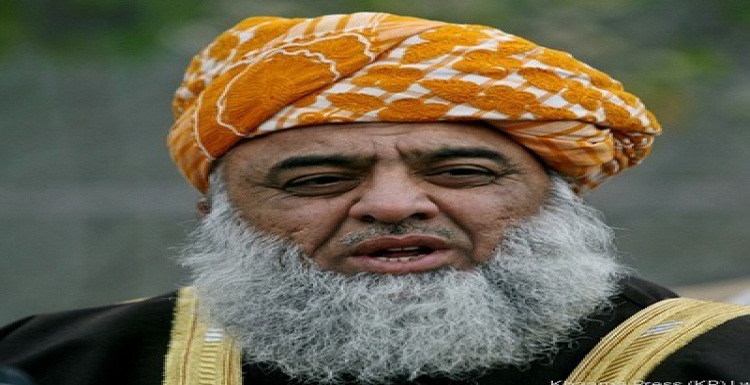 احضار و بازداشت یک امام جمعە سنی مذهب به دلیل مخالفت با جنگ سوریه