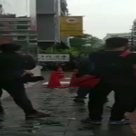 خودسوزی یک مرد مقابل سفارت ایران در تایلند برای دعوت به تحریم