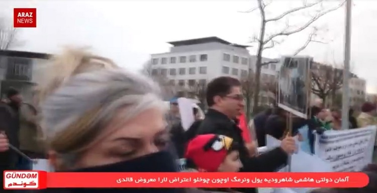 گوندم پروقرامی – ۱۷ دی ۹۶