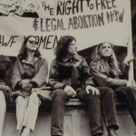 اوچ دالغا ایله فمنیسم