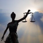 مبارزه برای تحقق عدالت و حقوق انسانی