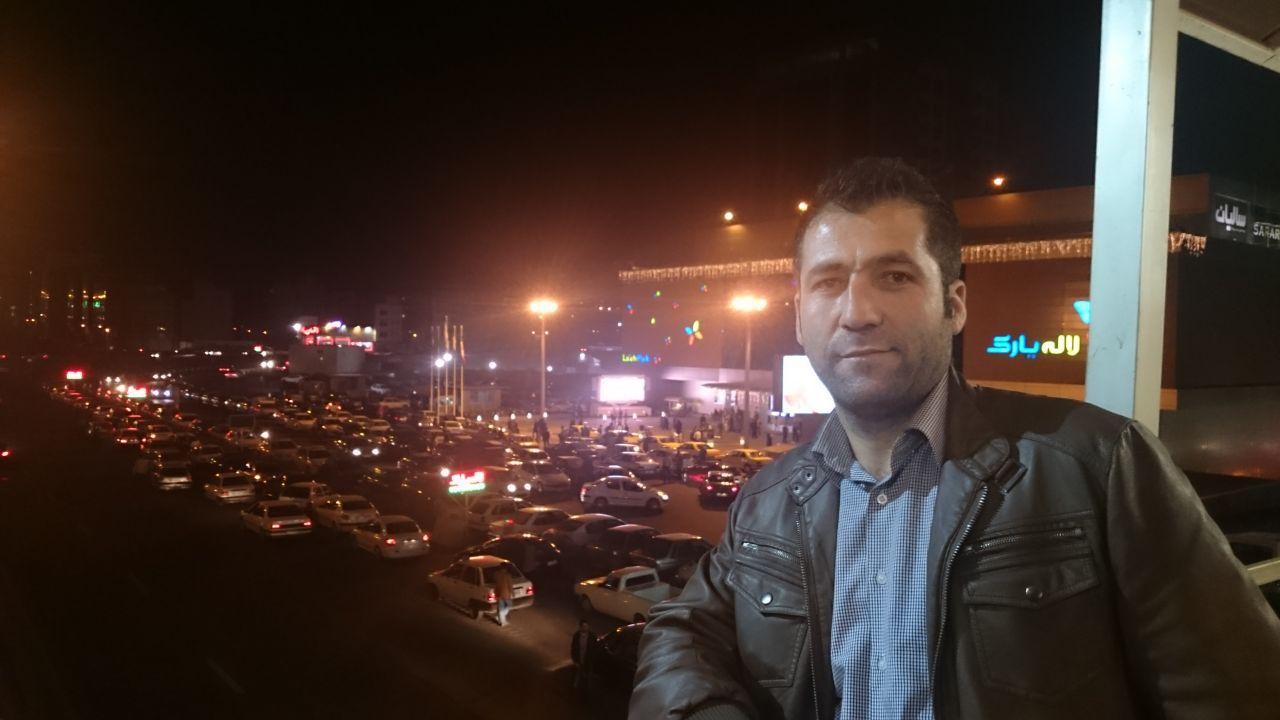 تماس تلفنی «روح‌الله احمدنژاد» از اداره اطلاعات تبریز / تحت فشار بودن خانواده وی به سبب اطلاع رسانی