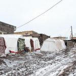 زلزله زدگان را در سرمای زمستان تنها نگذاریم