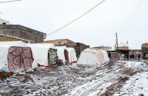 زلزله زدگان را در سرمای زمستان تنها نگذاریم
