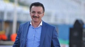 مانع قهرمانی تراکتور آزربایجان می‌شوند