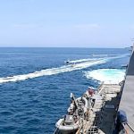 ترامپ: دستور داده‌ام هر قایق ایرانی که برای کشتی‌های ما ایجاد مزاحمت کرد نابود شود