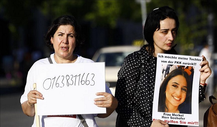 مادری که دخترش توسط پ.ک.ک ربوده شده علیه دولت آلمان اقامه دعوی می‌کند