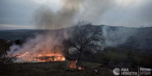 ارامنه با نزدیک شدن موعد تحویل لاچین این منطقه را هم ویران می‌کنند – تصاویر