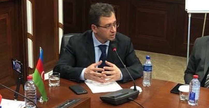 مجید جوادی: گونئی آذربایجان‌لیلار ایلهام علیئوین قطعیتیندن گوج آلیر