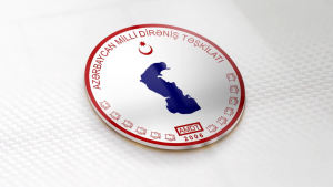 دیرنیش تشکیلاتی ۱۷-جی قورولوش ایلدؤنومو مراسیمینده یایینلانان تانیتیم ویدئوسو