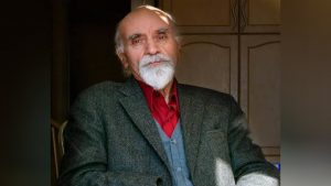 کسیکه، فارسی را زبان رسمی ایران بشناسد،طبق اعلامیه حقوق بشر محکوم است