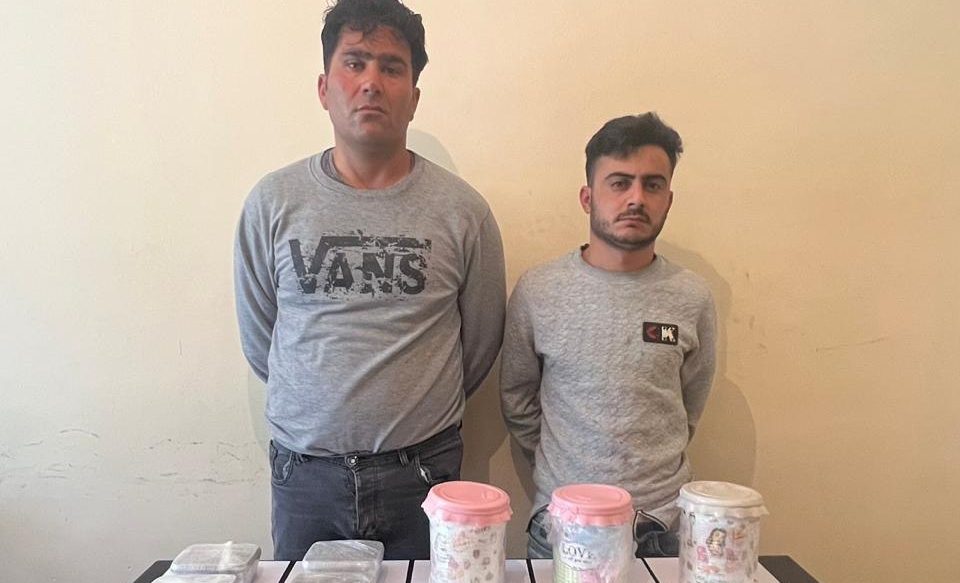 بازداشت دو قاچاقچی مواد مخدر ایرانی در آزربایجان