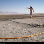 مالچ‌پاشی دریاچه اورمیه؛ هورالعظیم را درس عبرت کنید