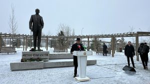 قازاقیستان‌دا آتاتورک هئیکلی و پارکی آچیلدی