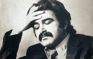 غلامحسین ساعدی: آنقدر توی سرم زدند که مجبور شدم فارسی بنویسم