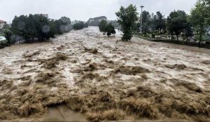 فاجعه سیل بلوچستان زیر سایه سیرک انتخاباتی رژیم