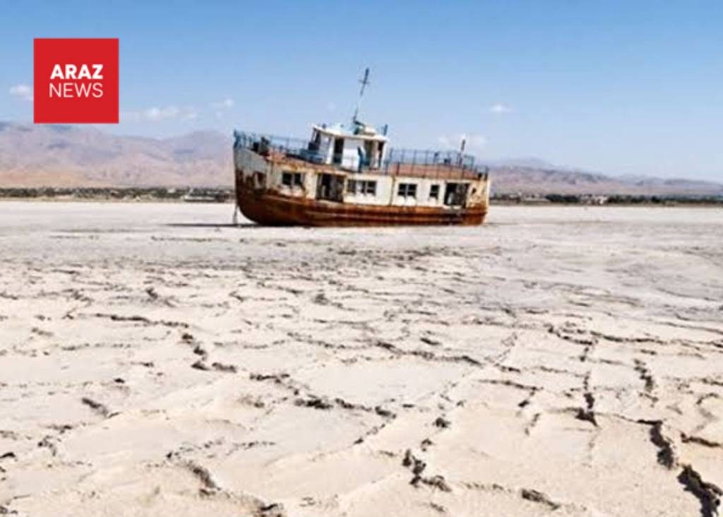 کاهش شدید سطح آب دریاچه اورمیه و بی‌اعتنایی جمهوری اسلامی